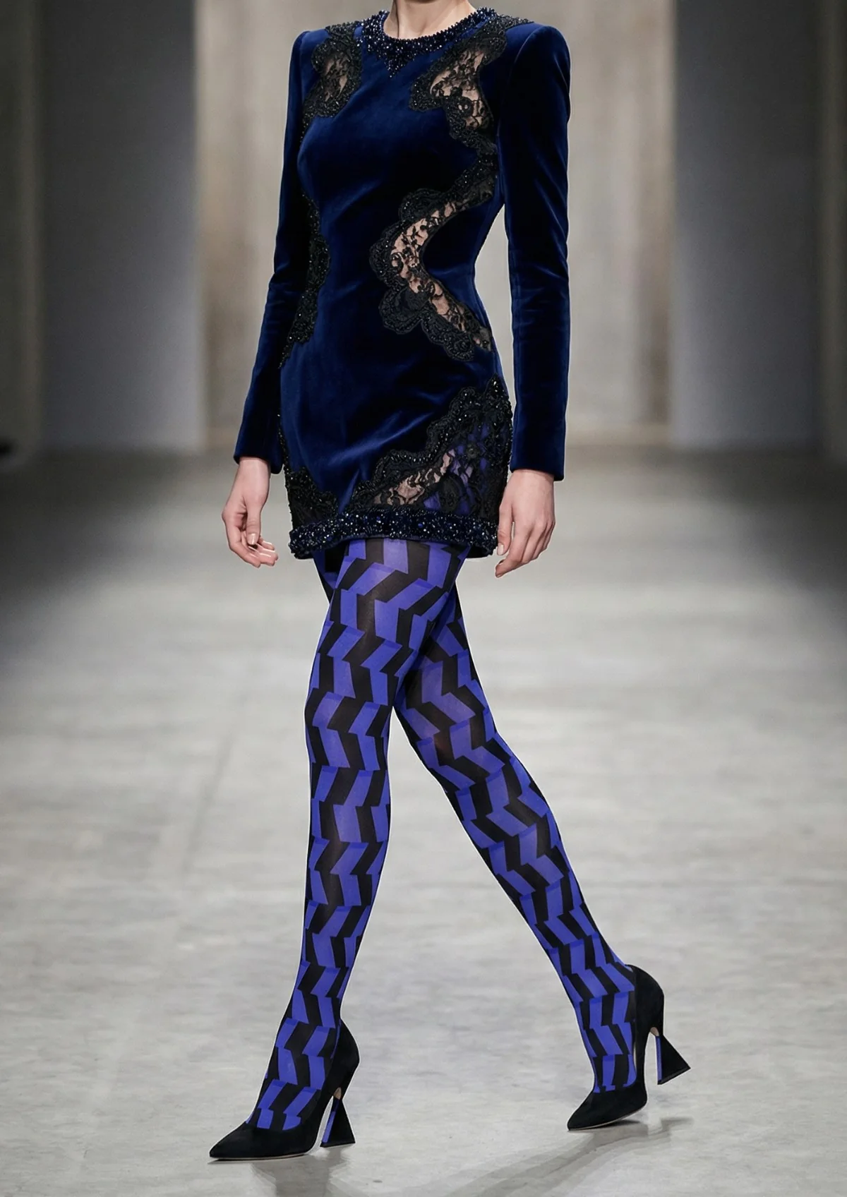 Viken Plan Blue Black Geometric Wave Tights Hosiery Pantyhose - Image 2