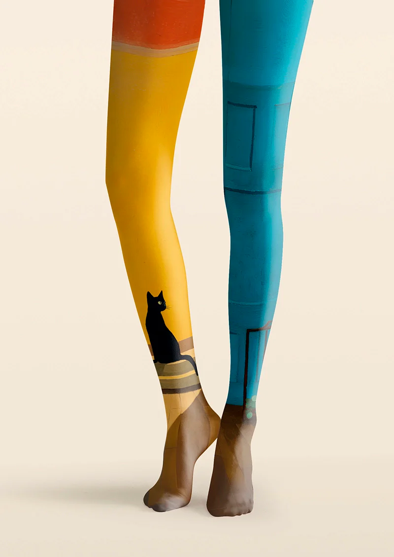 Viken Plan Curled Cat in Warm Light Tights Hosiery Pantyhose - Image 3