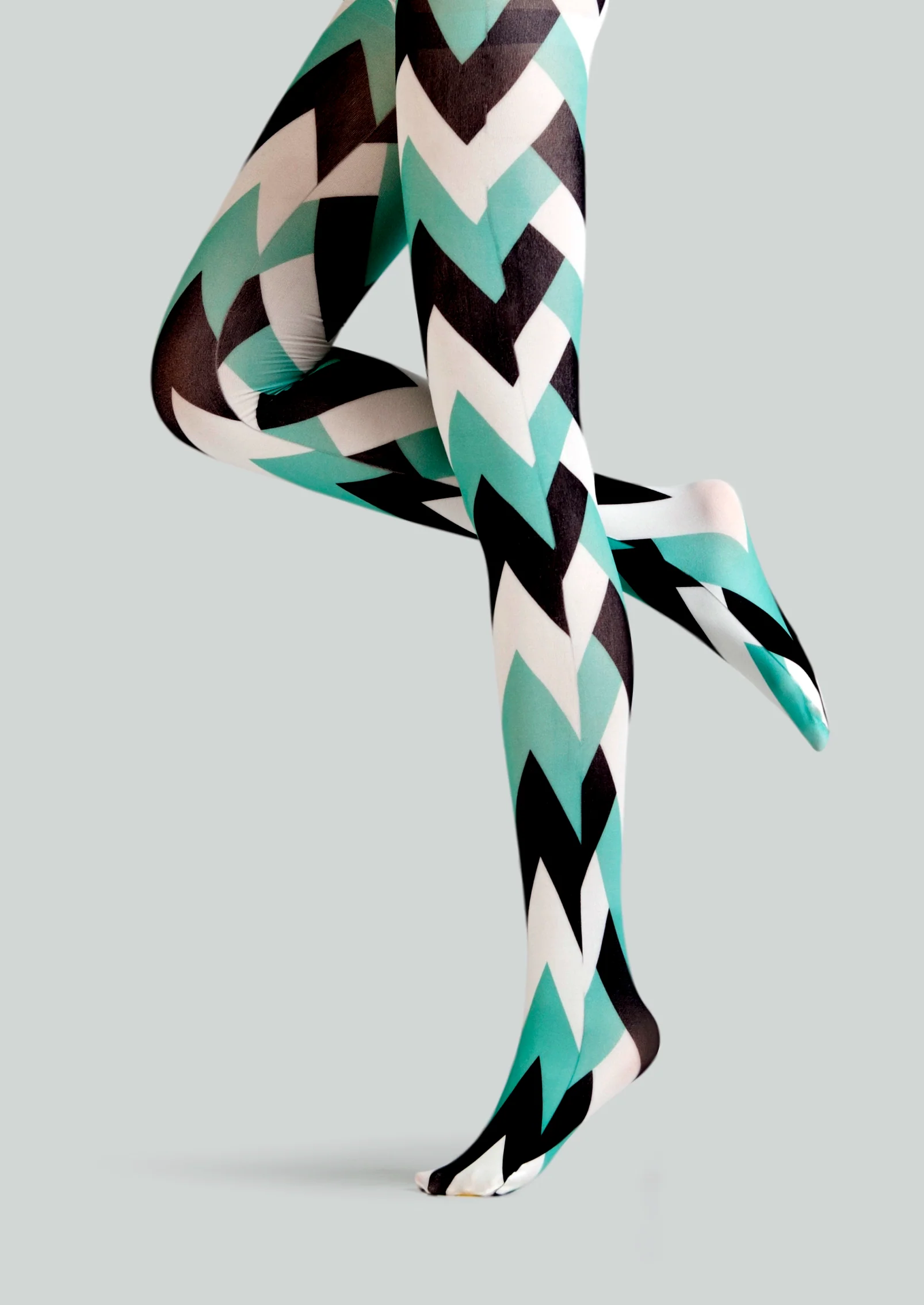 Viken Plan Tri - Hue Zigzag Print Tights Hosiery Pantyhose - Image 5