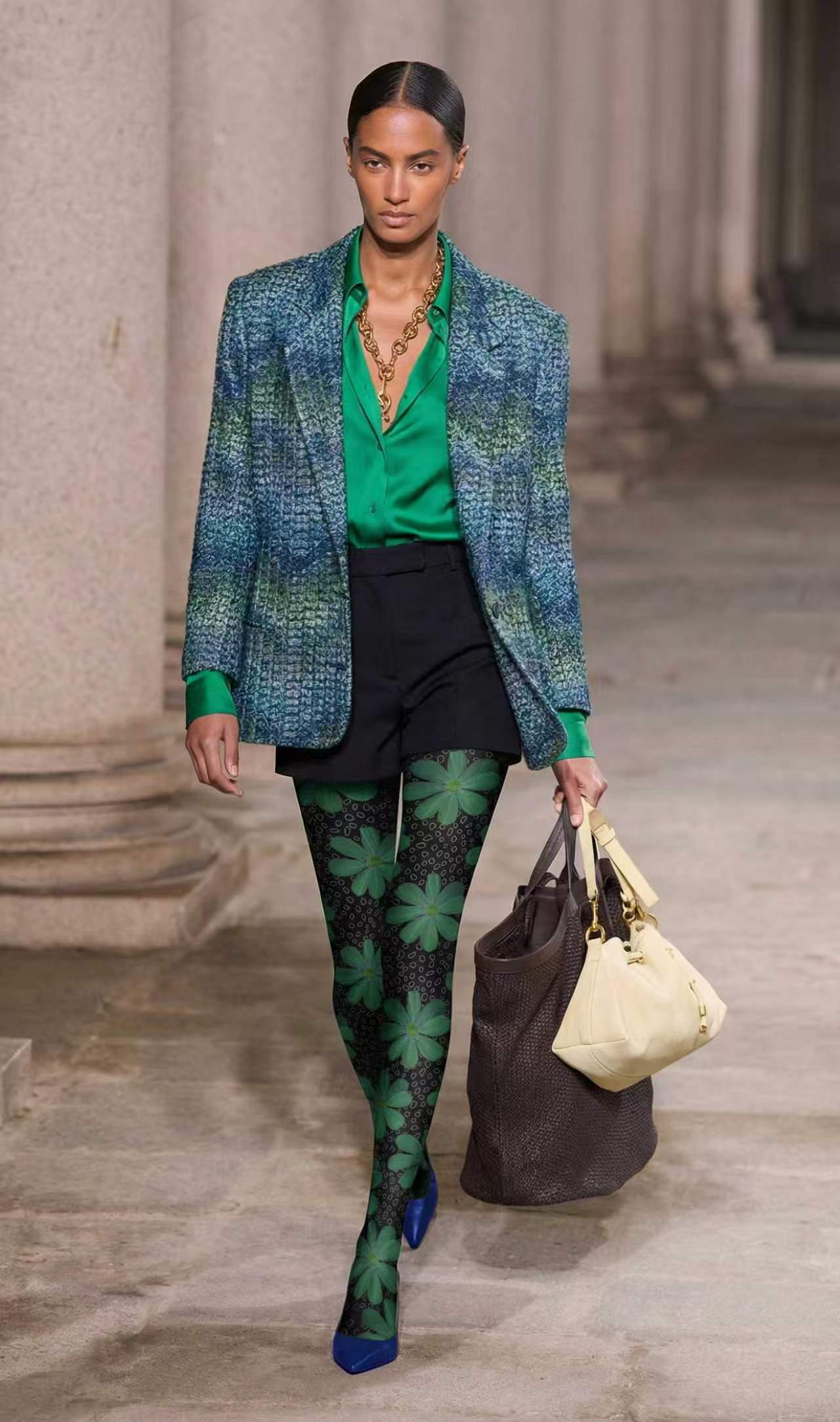 Viklen Plan Black Green Floral Tights Hosiery Pantyhose - Image 2